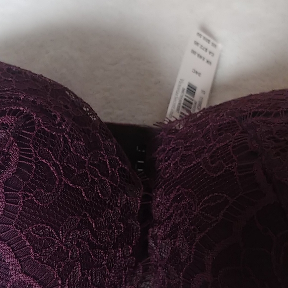 Vs bra - Picture 2 of 4